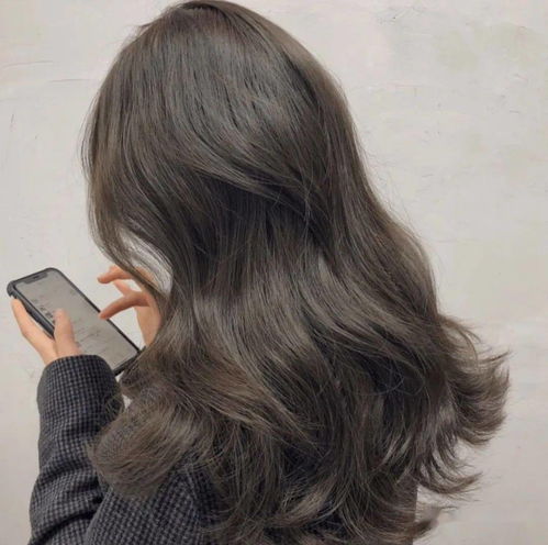 年底染发灵感枯竭？百款青木色系发色为你点亮新年光彩